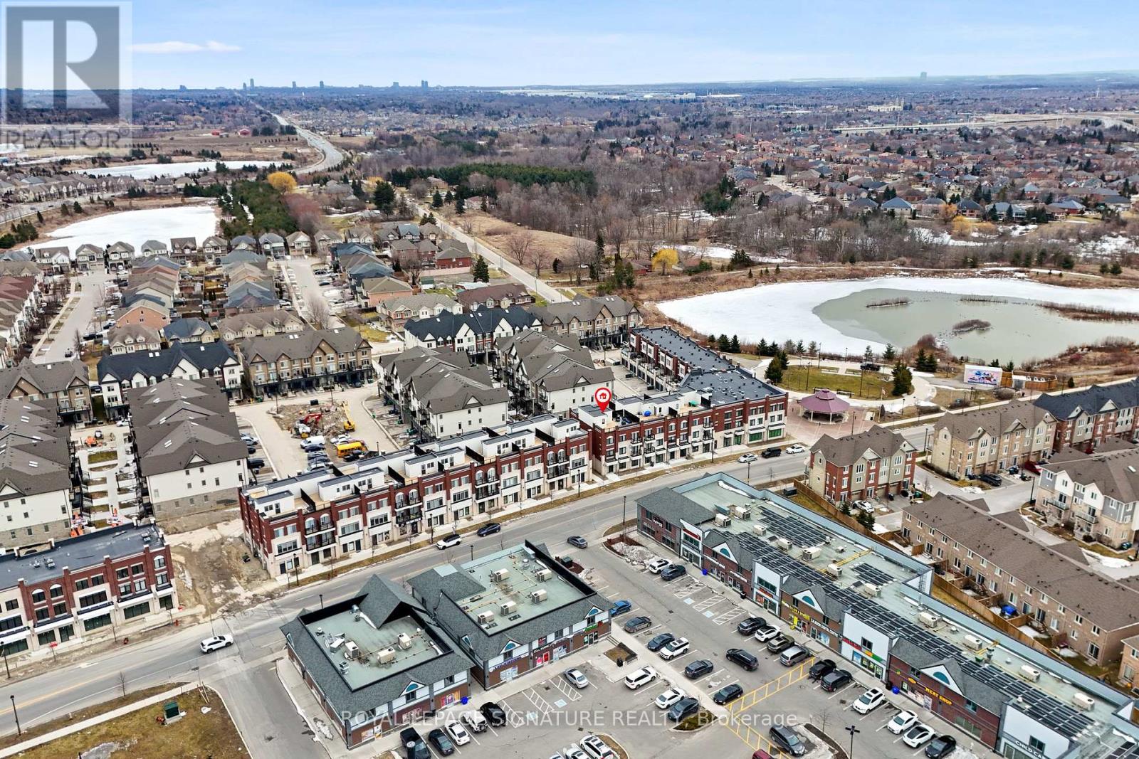 429 Dougall Avenue, Caledon, Ontario L7C 4L5 - Photo 35 - W12982140