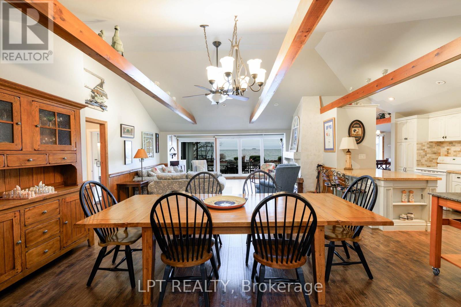 76 Mcrae Beach Road, Georgina, Ontario  L0E 1N0 - Photo 12 - N12999972