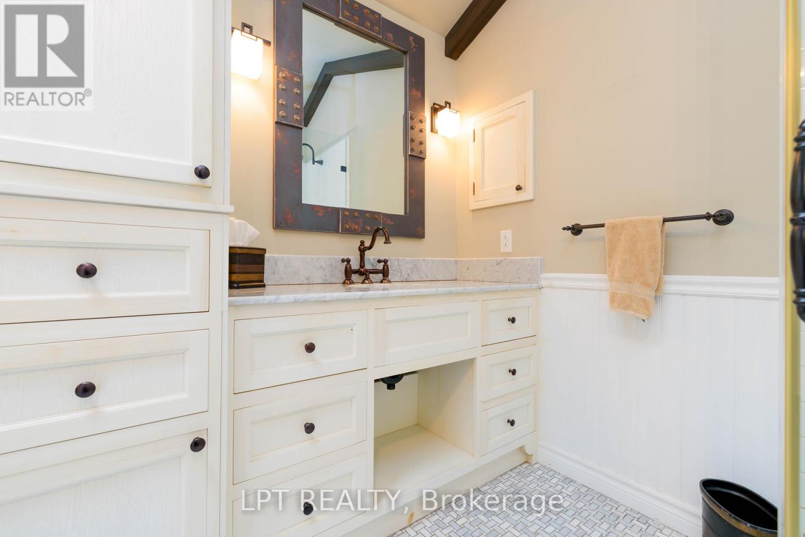 76 Mcrae Beach Road, Georgina, Ontario  L0E 1N0 - Photo 23 - N12999972