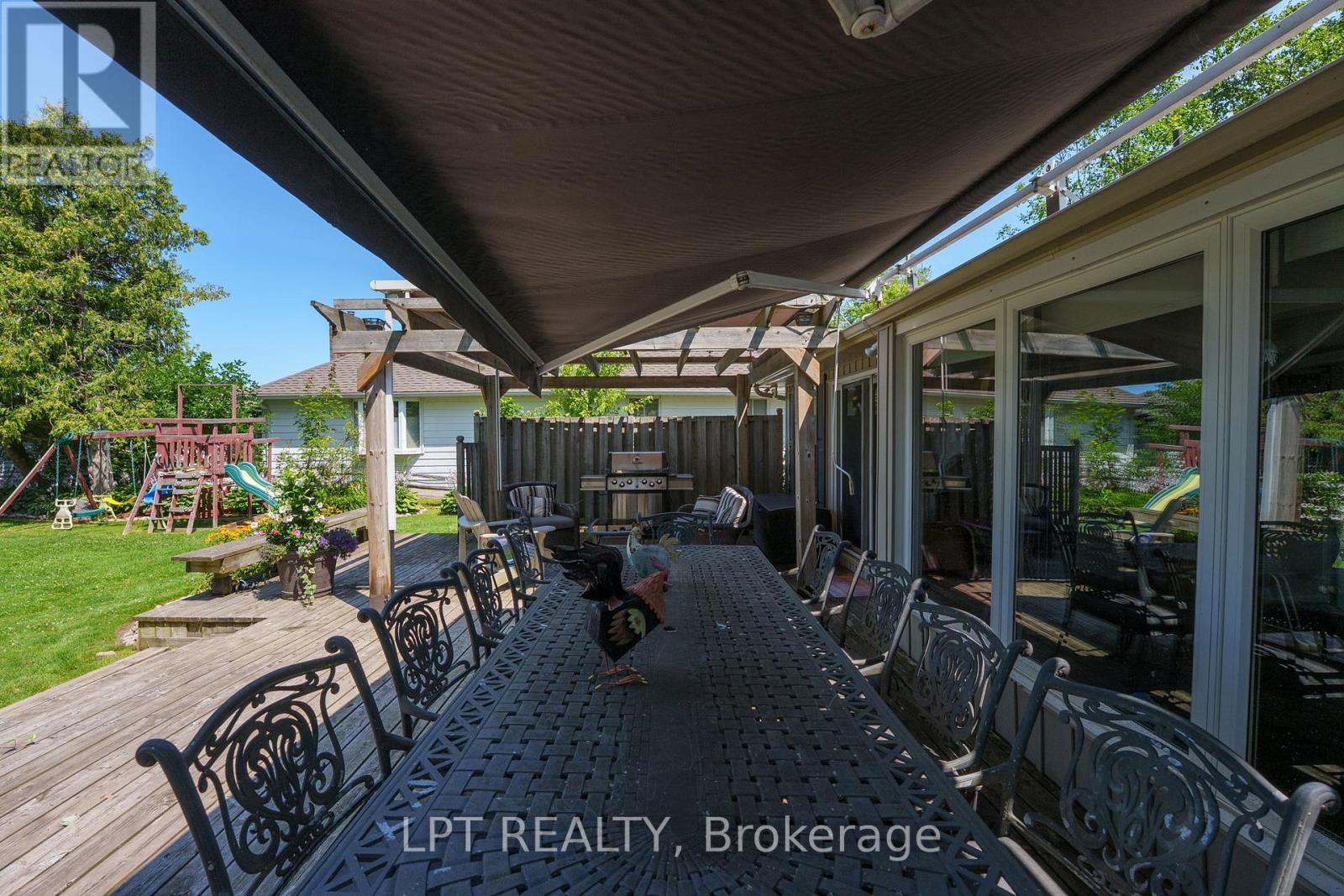 76 Mcrae Beach Road, Georgina, Ontario  L0E 1N0 - Photo 34 - N12999972