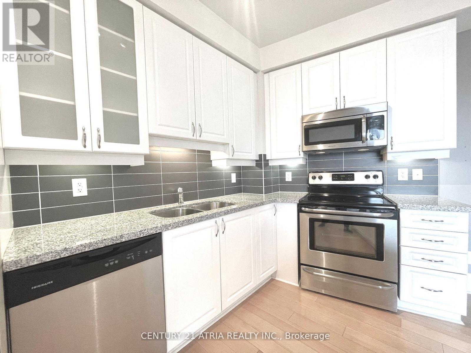 520 - 111 Upper Duke Crescent, Markham, Ontario  L6G 0C8 - Photo 6 - N13000048