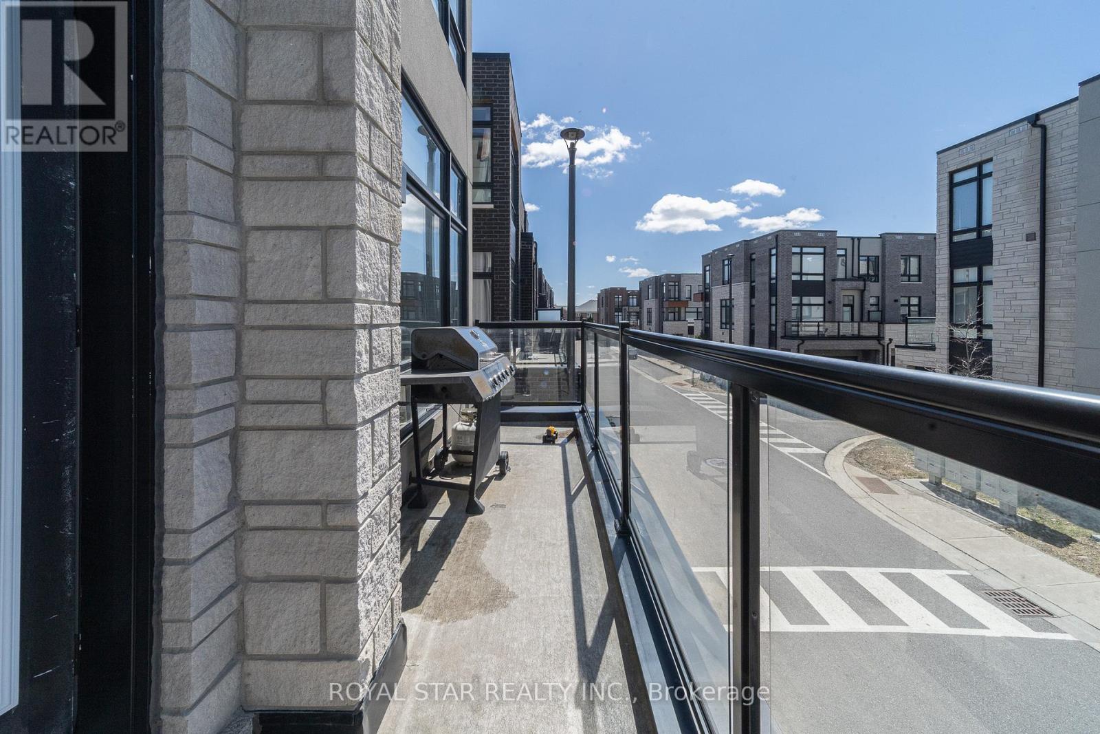 143 Carpaccio Avenue, Vaughan, Ontario  L4H 4R6 - Photo 37 - N13000138