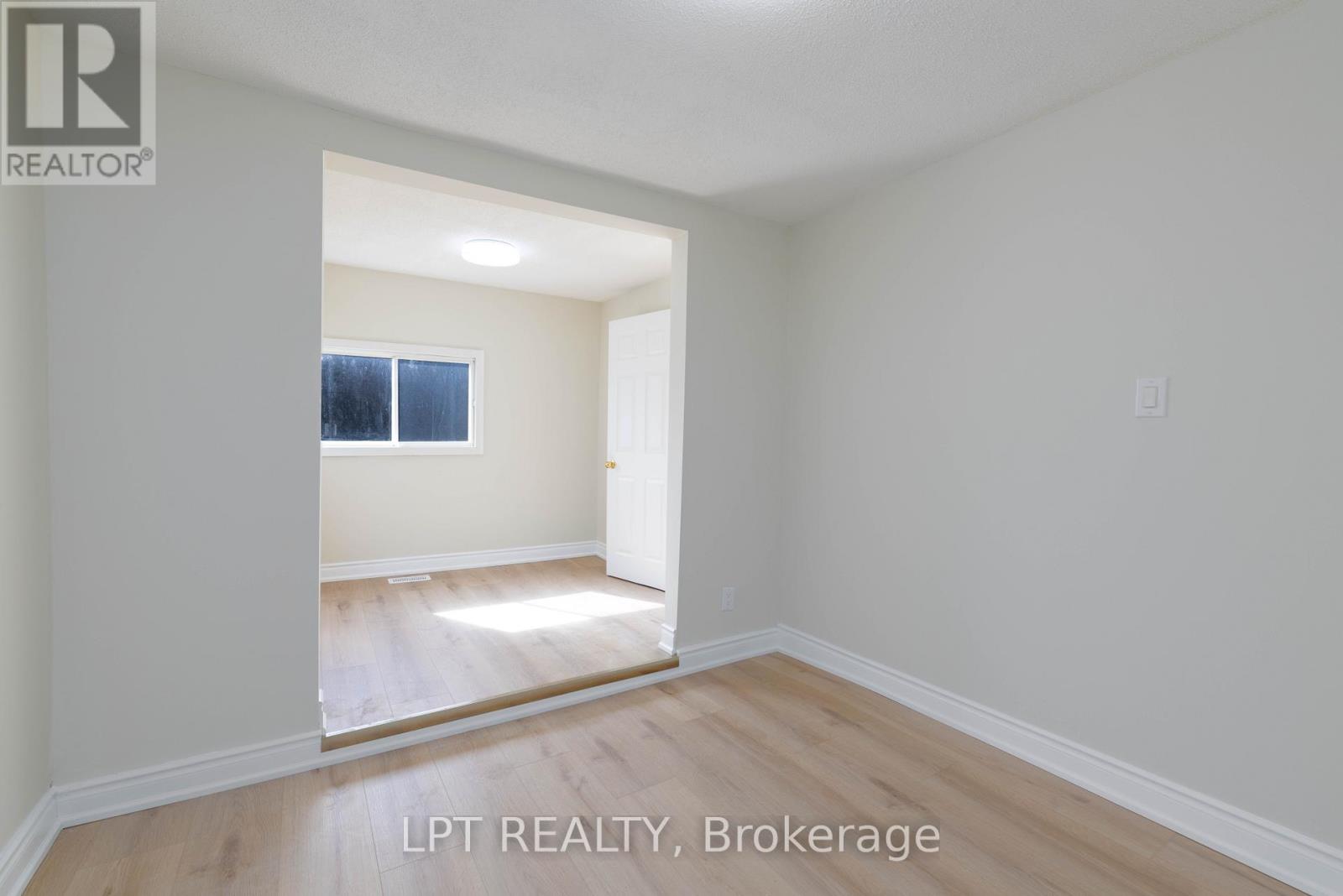 21 Hadden Road, Georgina, Ontario  L0E 1R0 - Photo 14 - N13000174