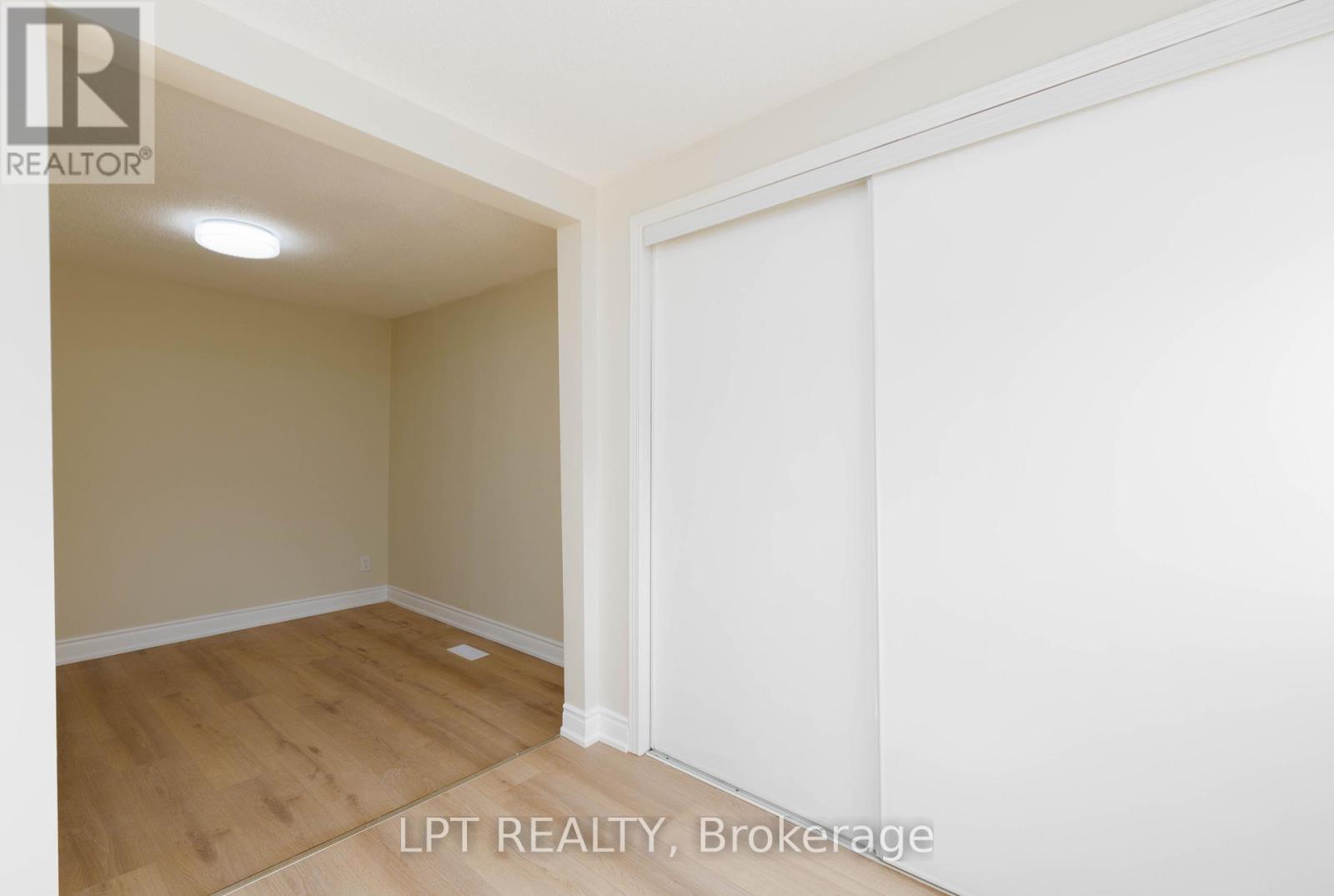 21 Hadden Road, Georgina, Ontario  L0E 1R0 - Photo 15 - N13000174