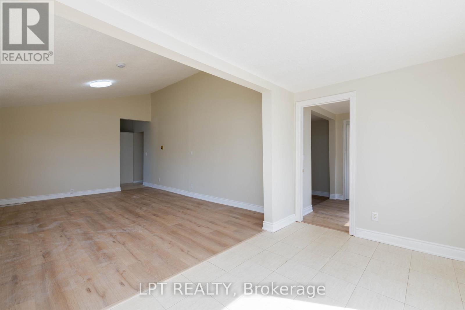 21 Hadden Road, Georgina, Ontario  L0E 1R0 - Photo 8 - N13000174