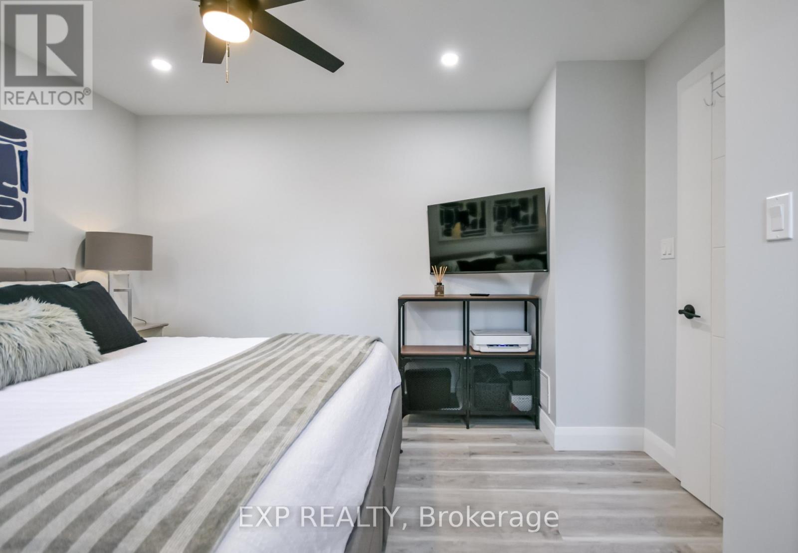 39 Becketts Side Road, Tay, Ontario  L0K 2C0 - Photo 34 - S12999982