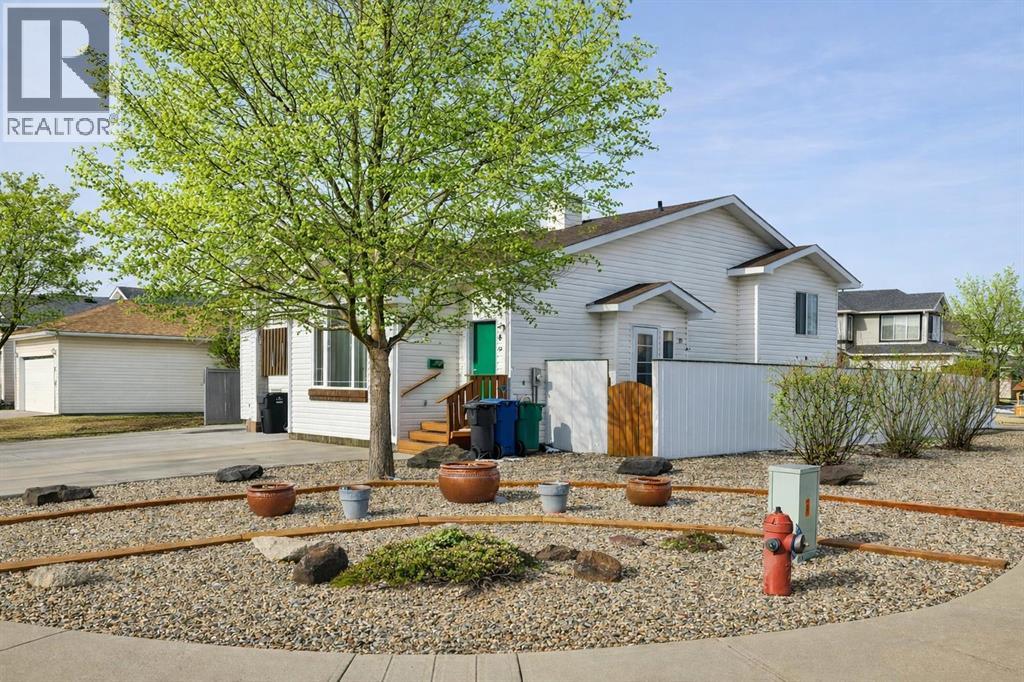 289 Cougar Way N, Lethbridge, Alberta