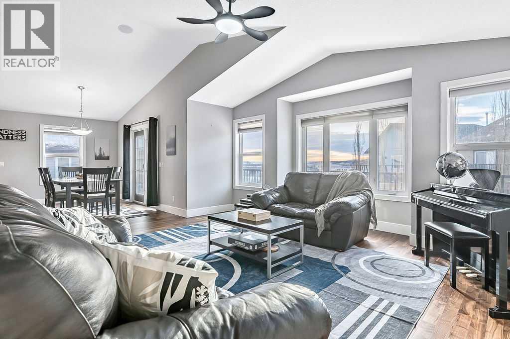 605 Sunrise Close, Diamond Valley, Alberta  T0L 2A0 - Photo 20 - A2276075