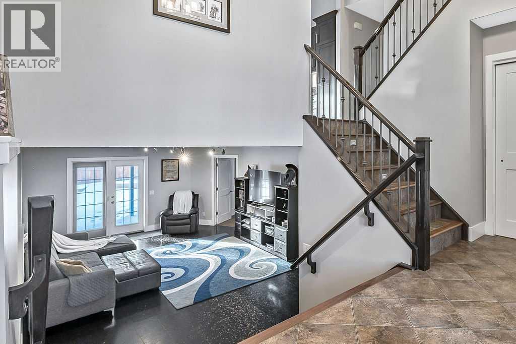 605 Sunrise Close, Diamond Valley, Alberta  T0L 2A0 - Photo 30 - A2276075