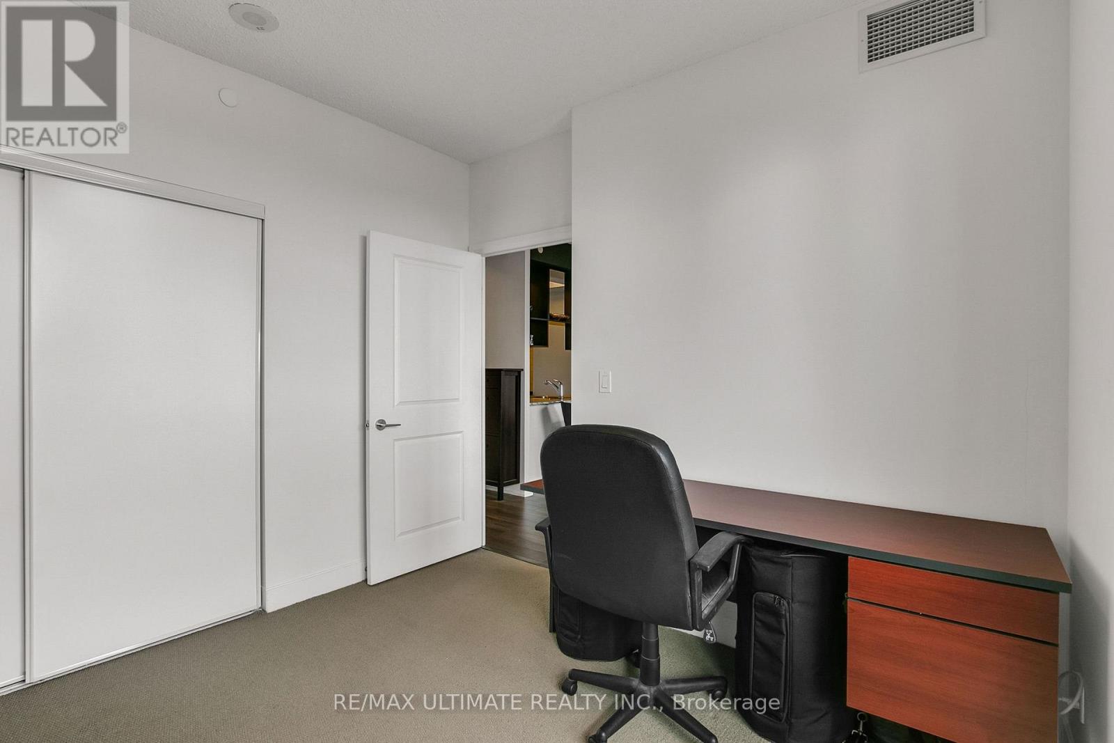 2625 - 2 Eva Road, Toronto, Ontario  M9C 0A9 - Photo 24 - W12999998