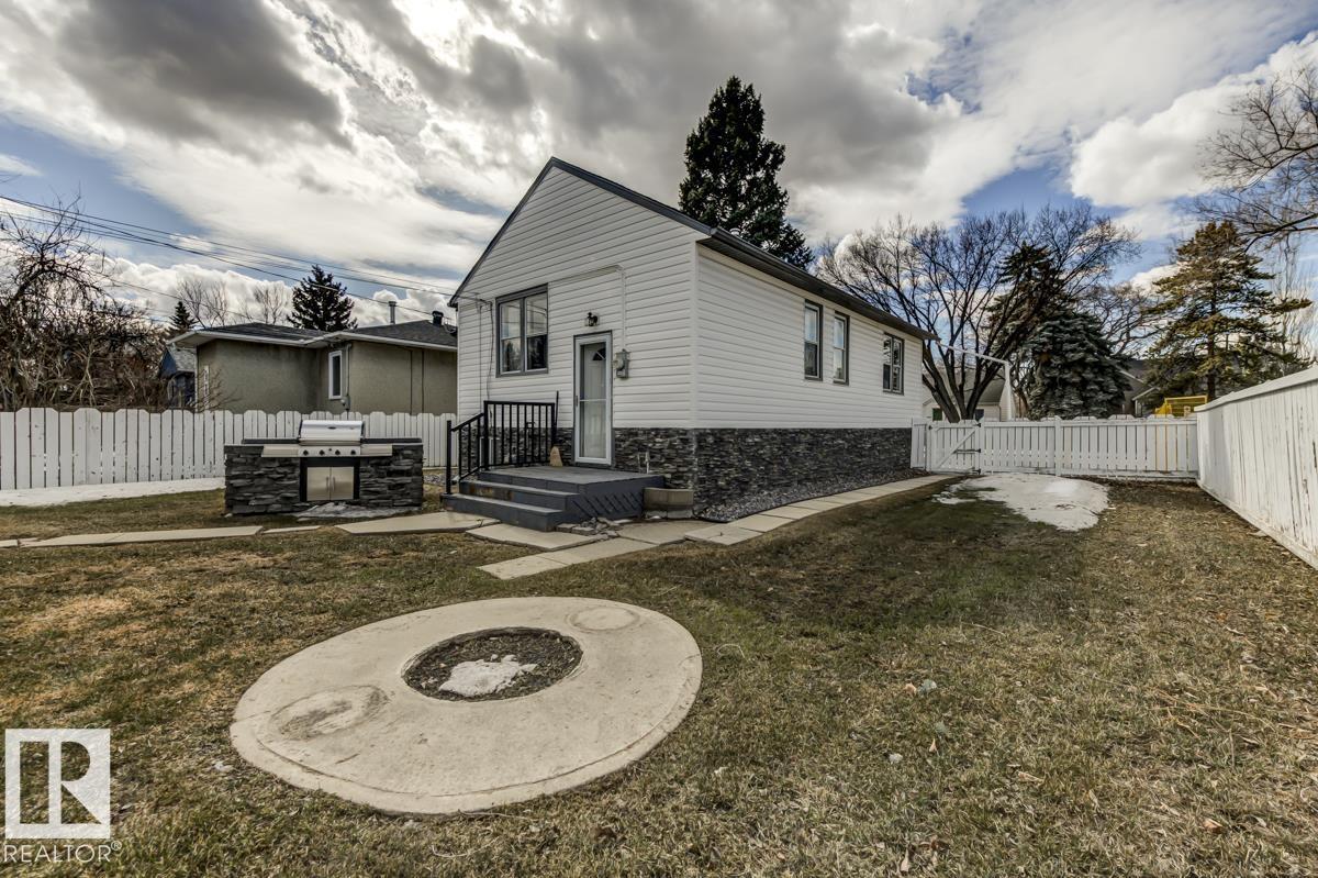 6015 106 St Nw, Edmonton, Alberta  T6H 2T5 - Photo 36 - E4482296