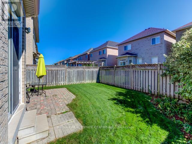 3652 Emery Drive, Mississauga, Ontario  L5M 7G8 - Photo 27 - W13000000