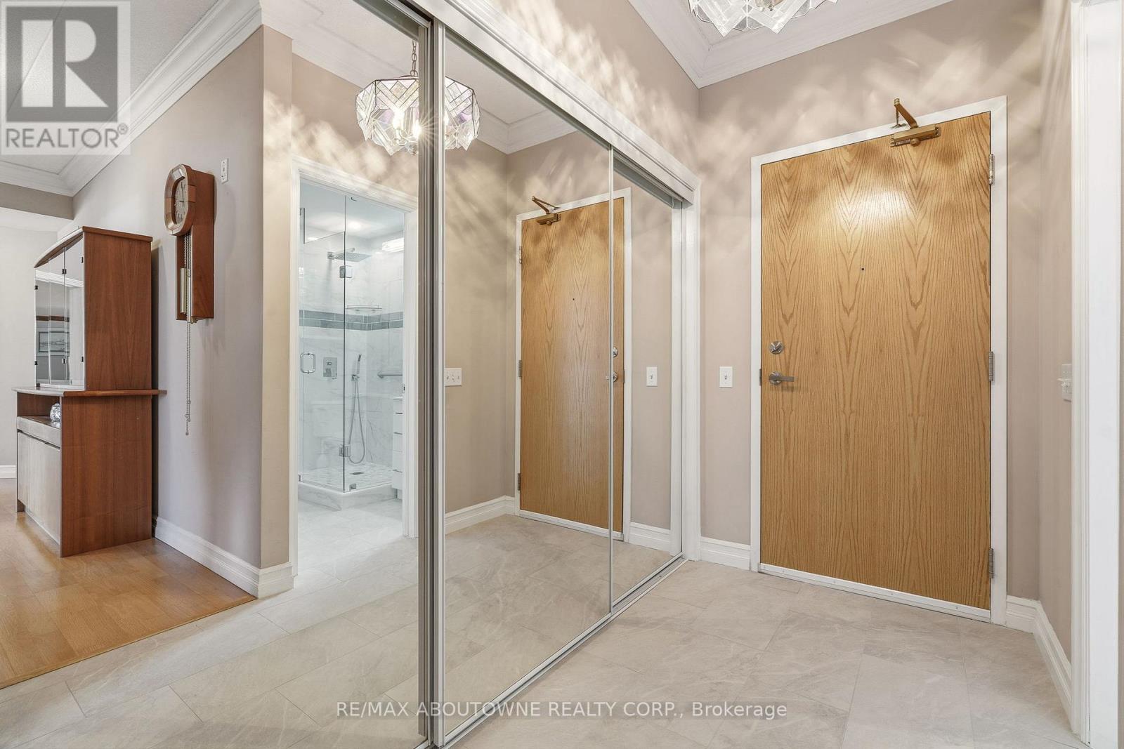 209 - 2085 Amherst Heights, Burlington, Ontario  L7P 5C2 - Photo 5 - W13000010