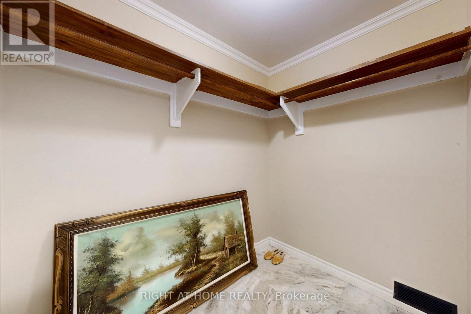 4151 Quaker Hill Drive, Mississauga, Ontario  L5C 3M2 - Photo 34 - W13000058