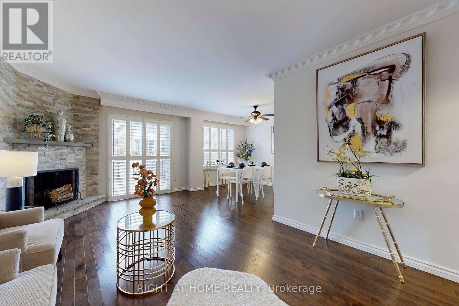 4151 Quaker Hill Drive, Mississauga, Ontario  L5C 3M2 - Photo 5 - W13000058