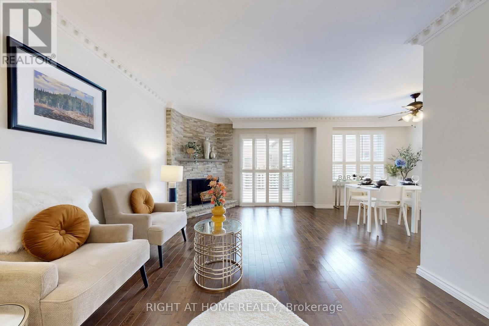 4151 Quaker Hill Drive, Mississauga, Ontario  L5C 3M2 - Photo 7 - W13000058