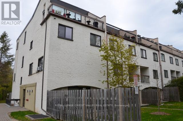 148 - 1066 Falgarwood Drive, Oakville, Ontario  L6H 2P3 - Photo 1 - W13000062