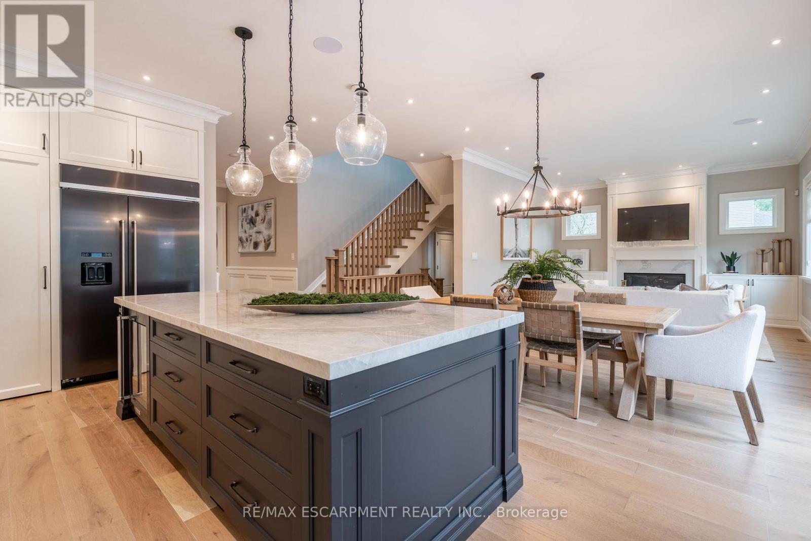 385 Pine Cove Road, Burlington, Ontario  L7N 1W4 - Photo 7 - W13000076