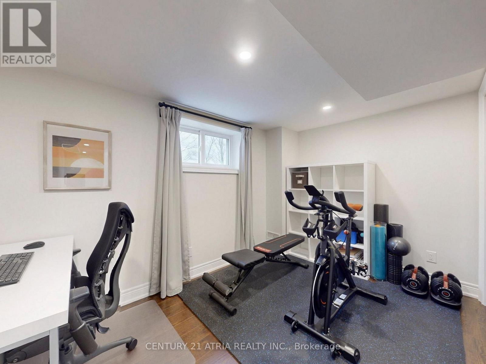 534 Silverthorn Avenue, Toronto, Ontario  M6M 3H9 - Photo 40 - W13000084