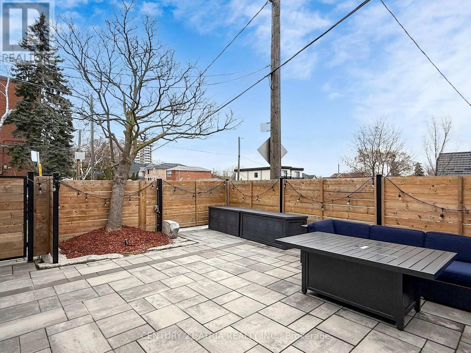 534 Silverthorn Avenue, Toronto, Ontario  M6M 3H9 - Photo 47 - W13000084