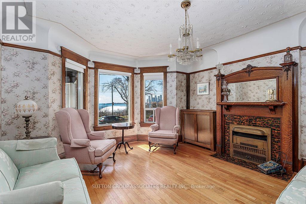 1546 King Street W, Toronto, Ontario  M6K 1J6 - Photo 4 - W13000124