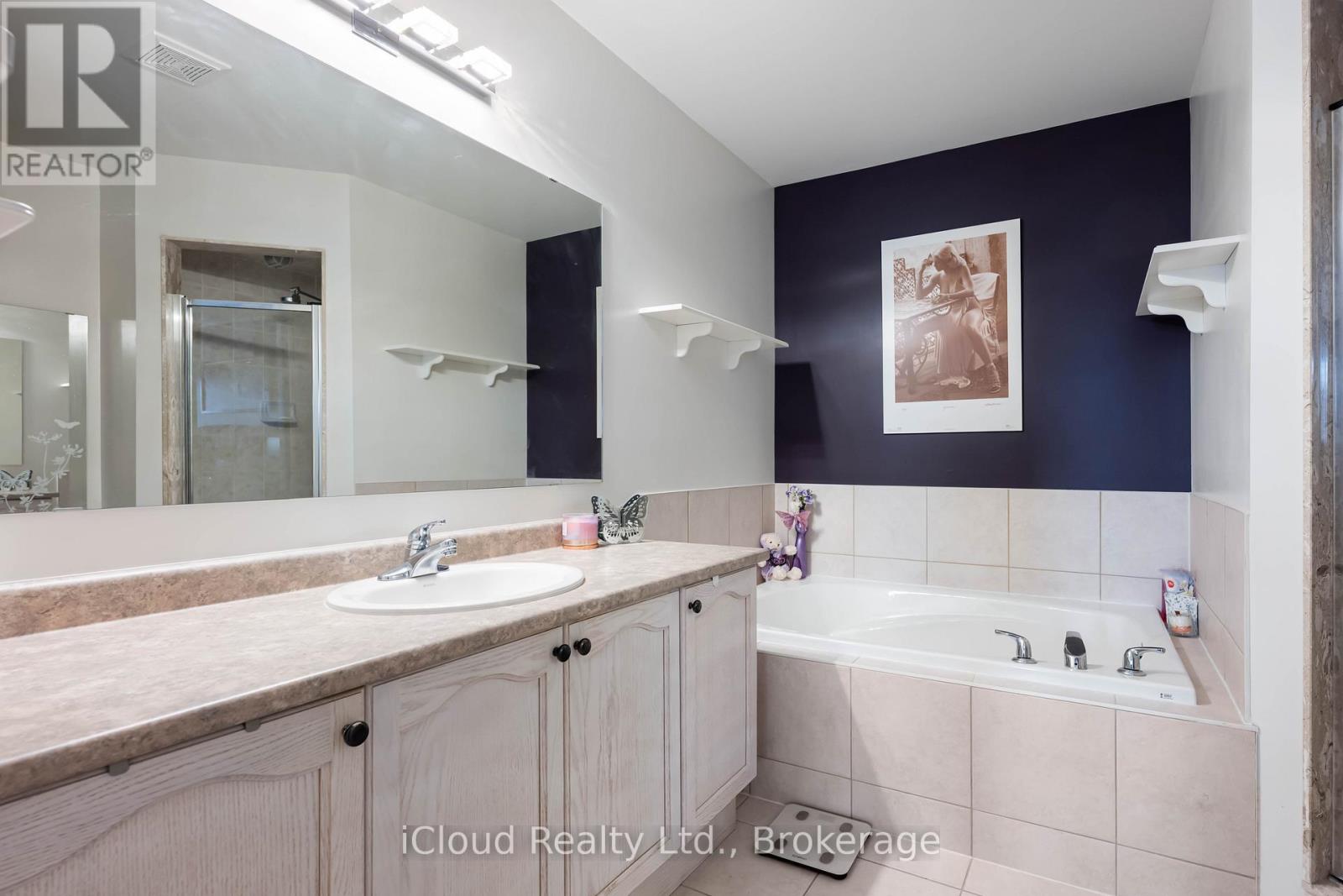 100 Goldham Way, Halton Hills, Ontario  L7G 0C8 - Photo 18 - W13000150