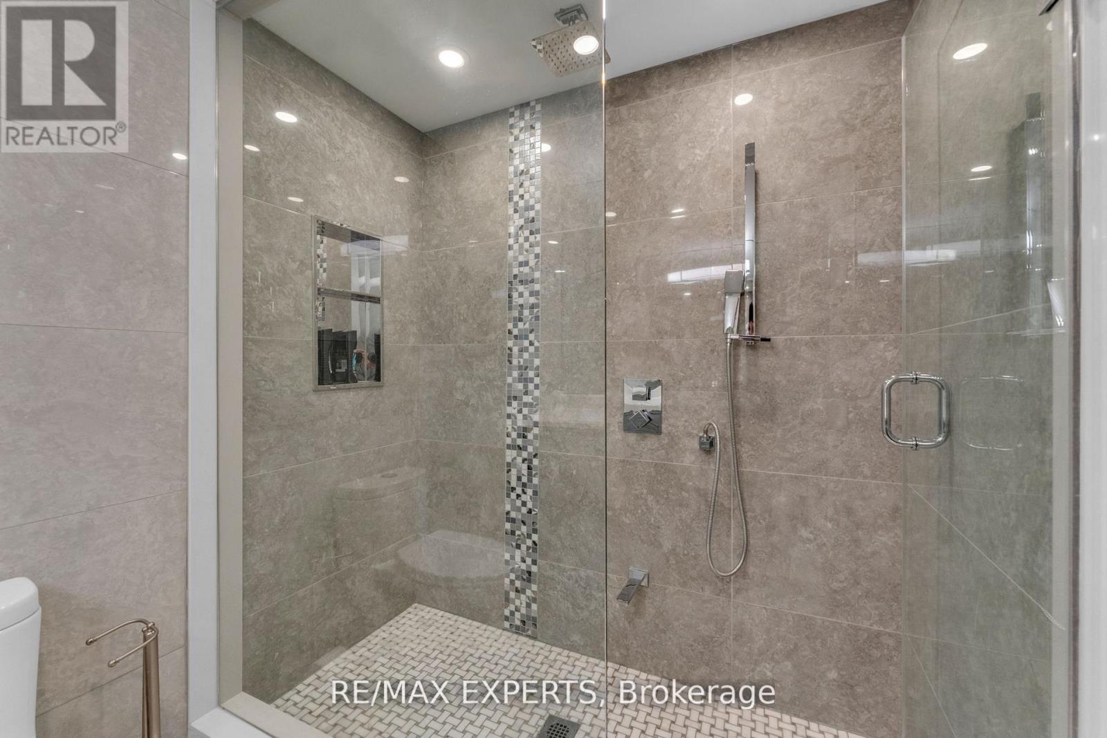 90 Summer Valley Drive, Brampton, Ontario  L6Z 4T8 - Photo 44 - W13000156