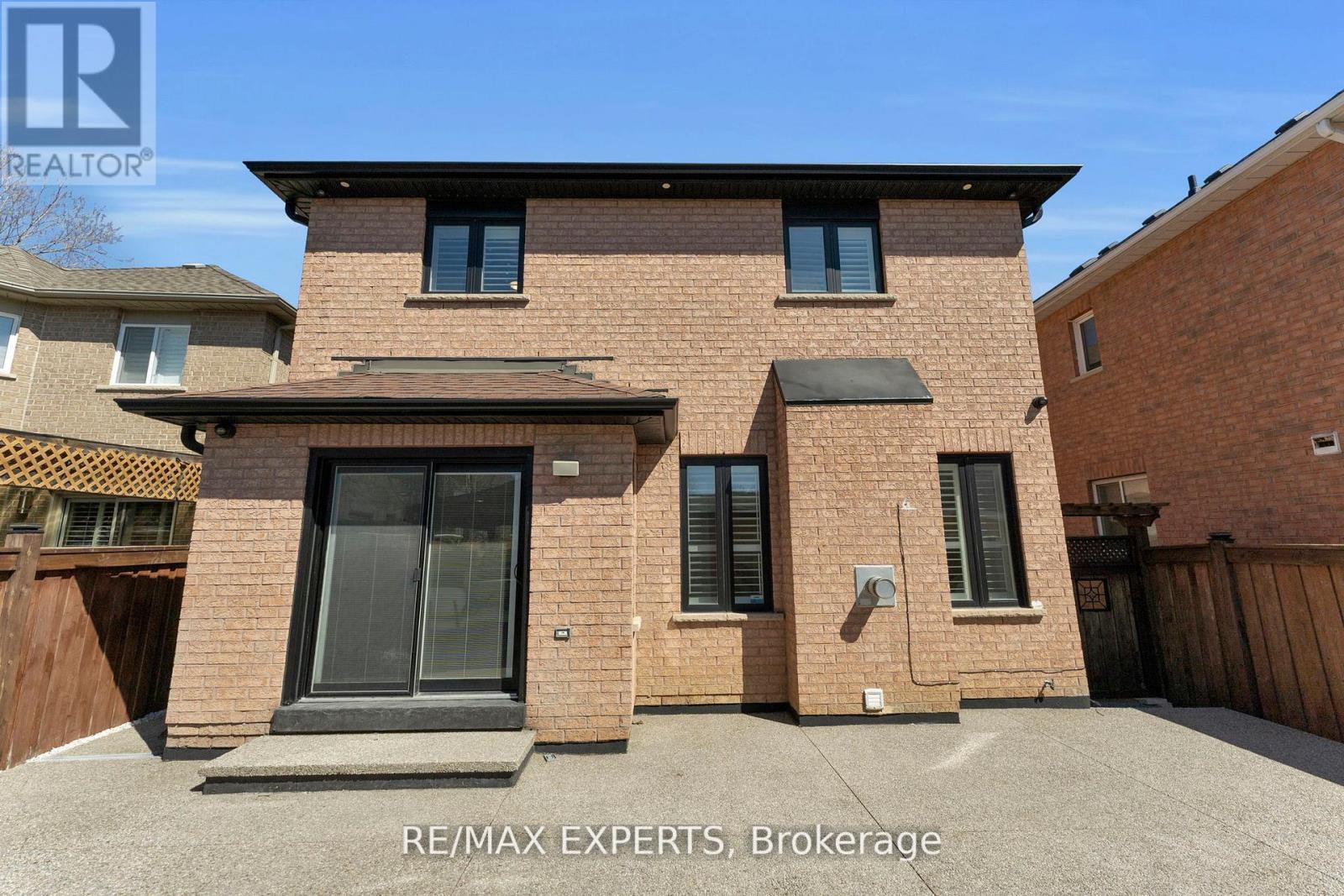 90 Summer Valley Drive, Brampton, Ontario  L6Z 4T8 - Photo 50 - W13000156