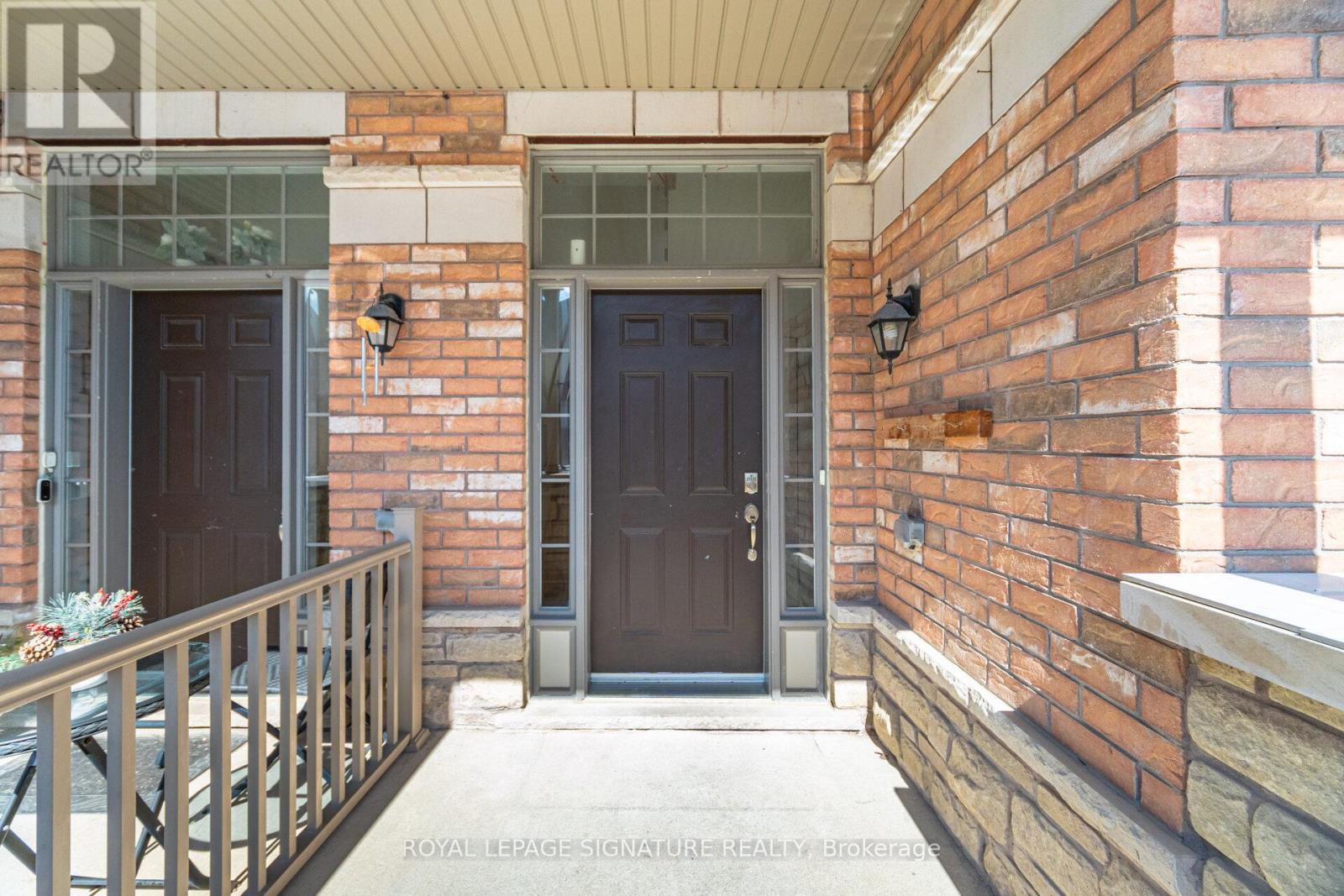 18 Agava Street, Brampton, Ontario  L7A 4S5 - Photo 5 - W13000162