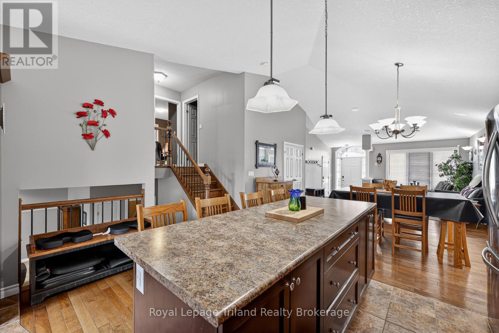 162 Forestway Trail, Woodstock, Ontario N4S 9A7 - Photo 11 - X12996094