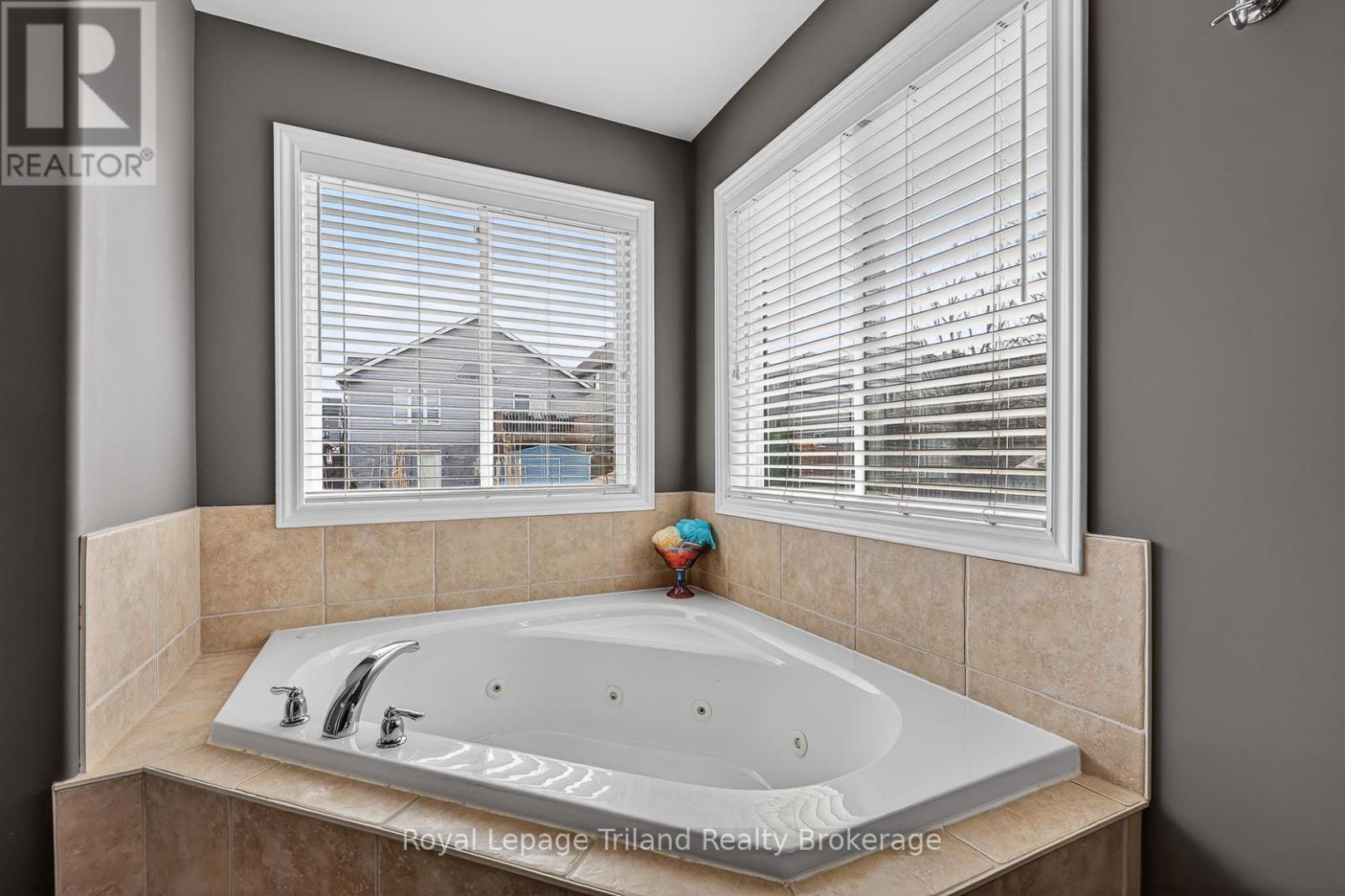 162 Forestway Trail, Woodstock, Ontario N4S 9A7 - Photo 16 - X12996094