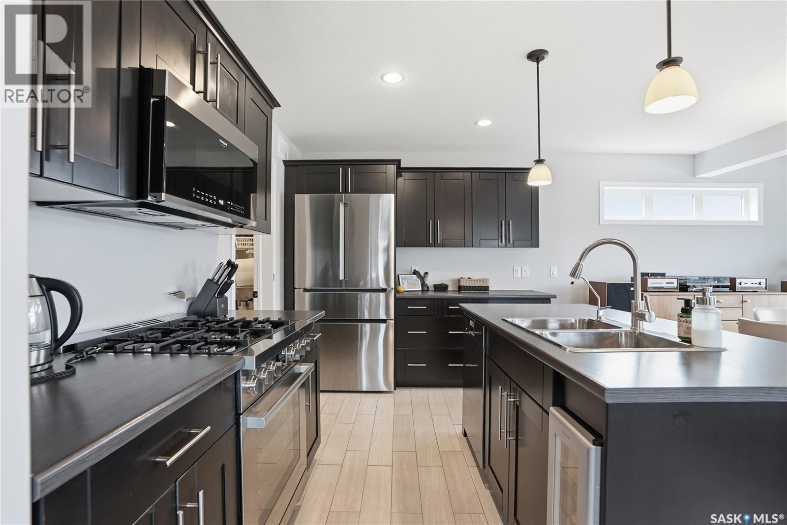 321 Stone Terrace, Martensville, Saskatchewan  S0K 0A2 - Photo 11 - SK032976