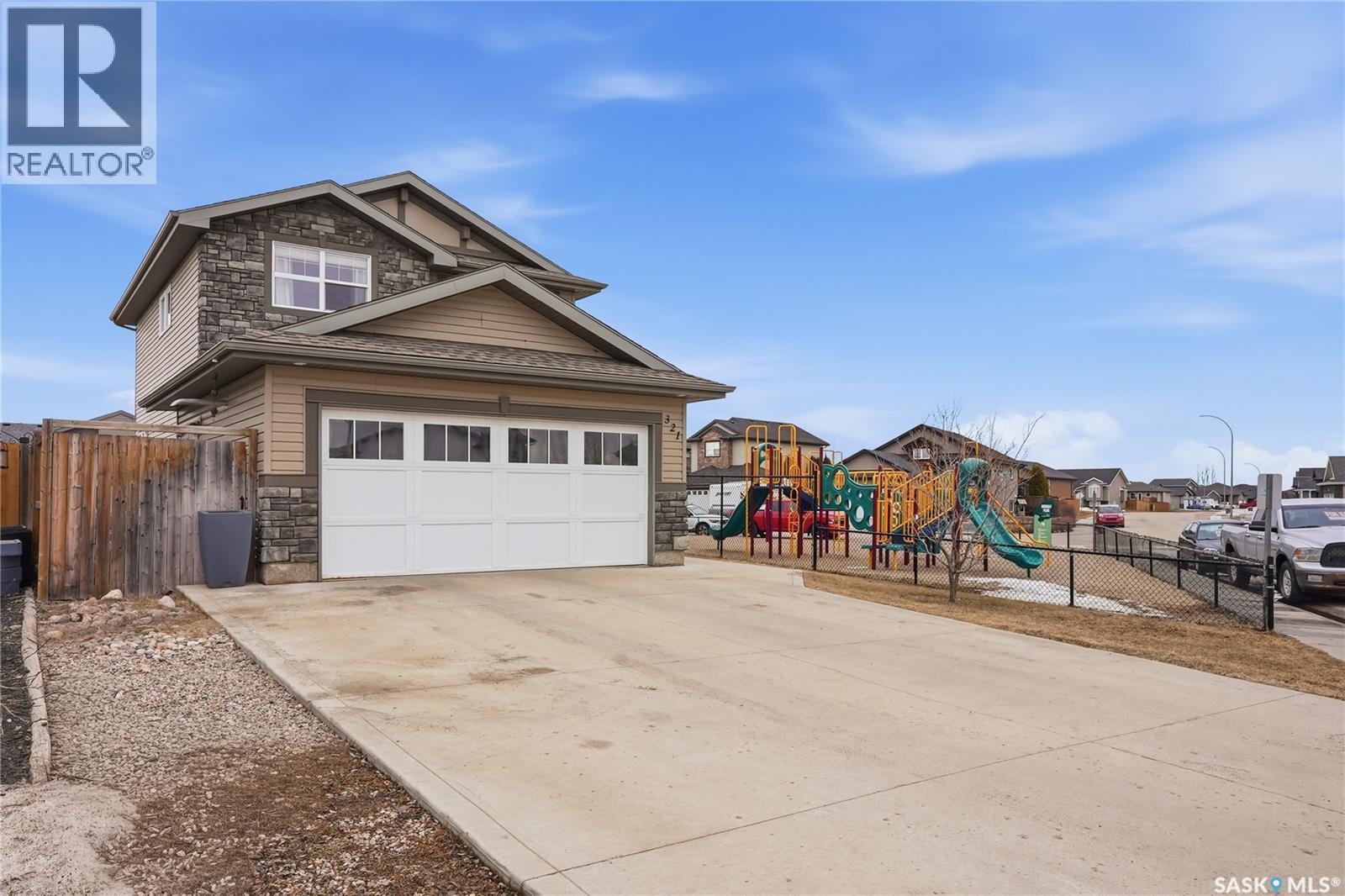 321 Stone Terrace, Martensville, Saskatchewan  S0K 0A2 - Photo 2 - SK032976