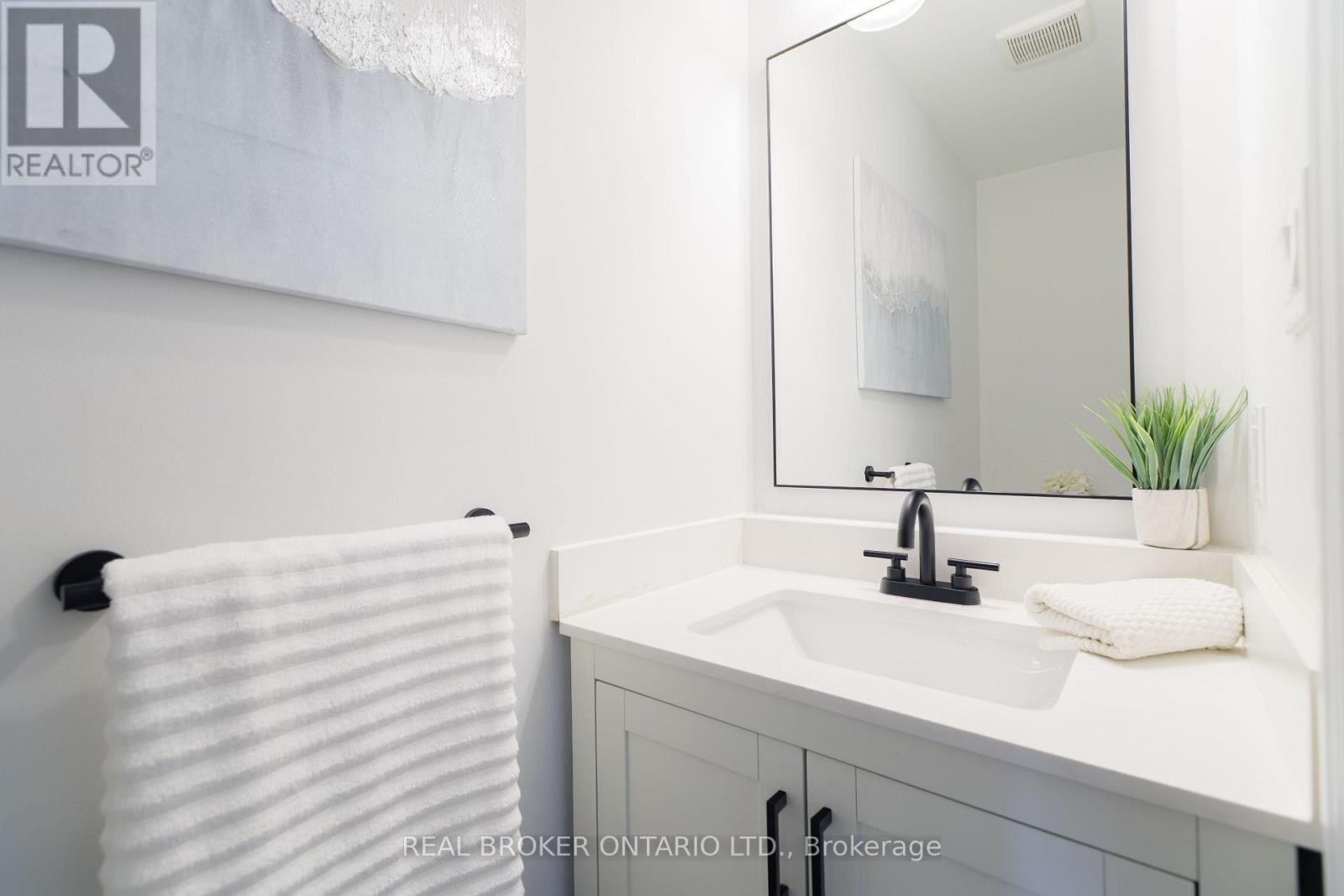 83 Benedict Place, Hamilton, Ontario  L9A 0A4 - Photo 21 - X13000102