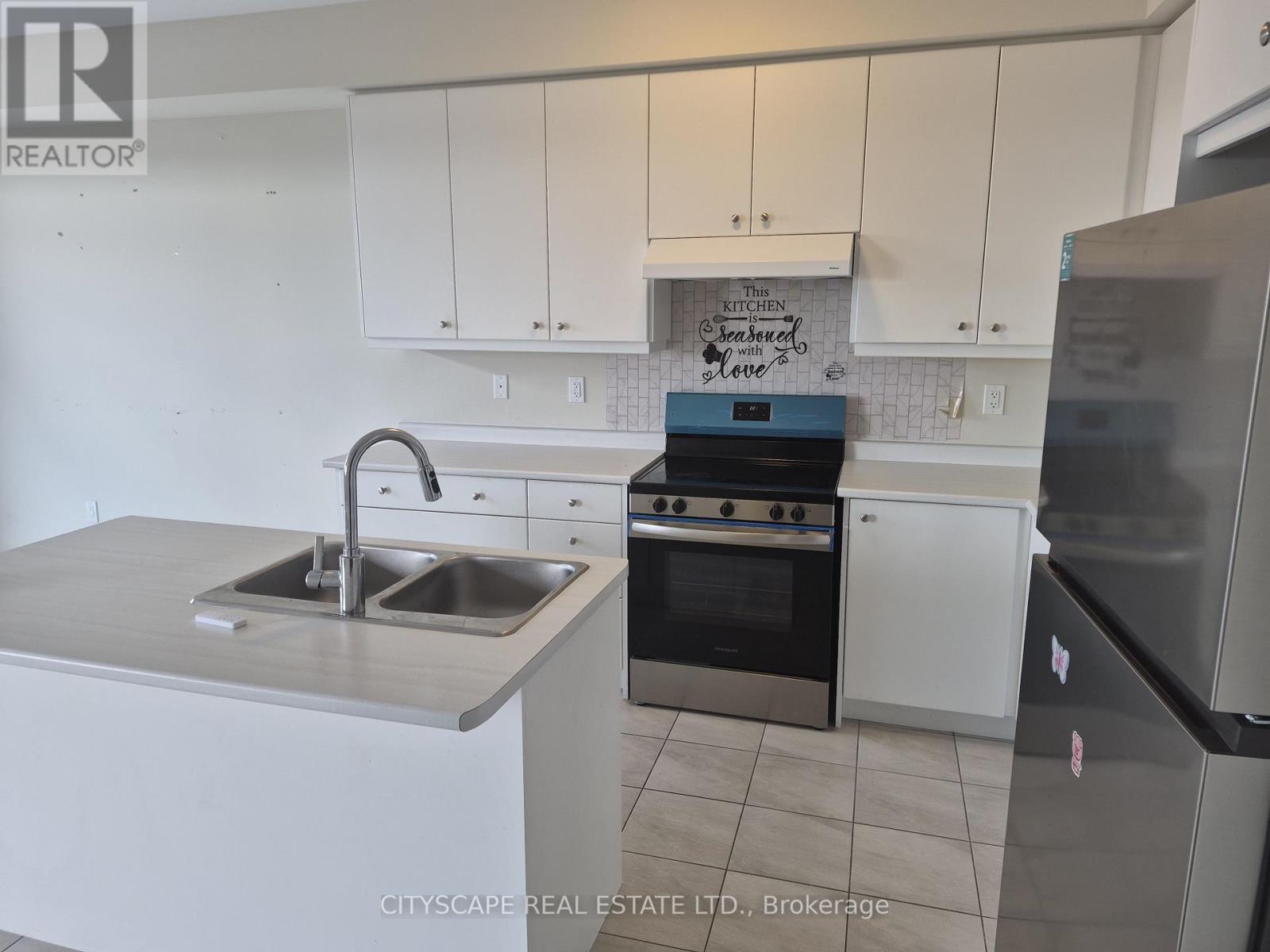 61 Starboard Crescent, Welland, Ontario  L3B 0M7 - Photo 7 - X13000132