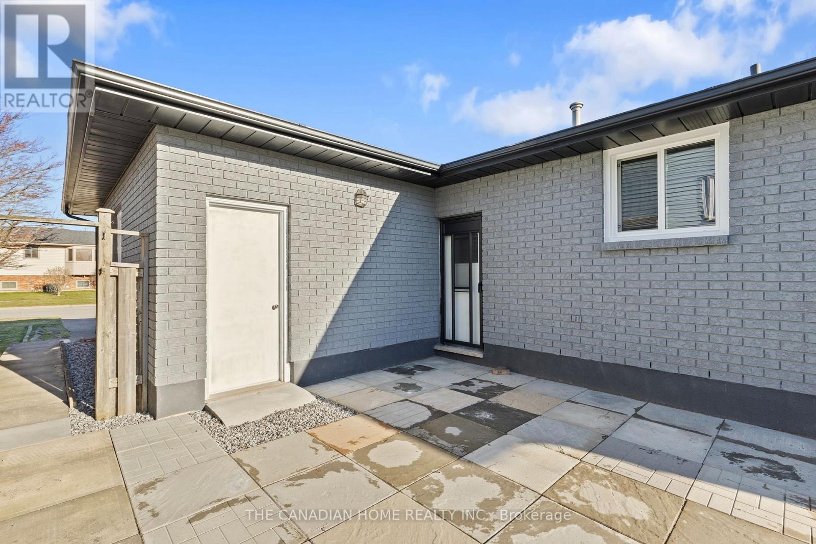 6271 Sherri Avenue W, Niagara Falls, Ontario  L2H 2W7 - Photo 37 - X13000158