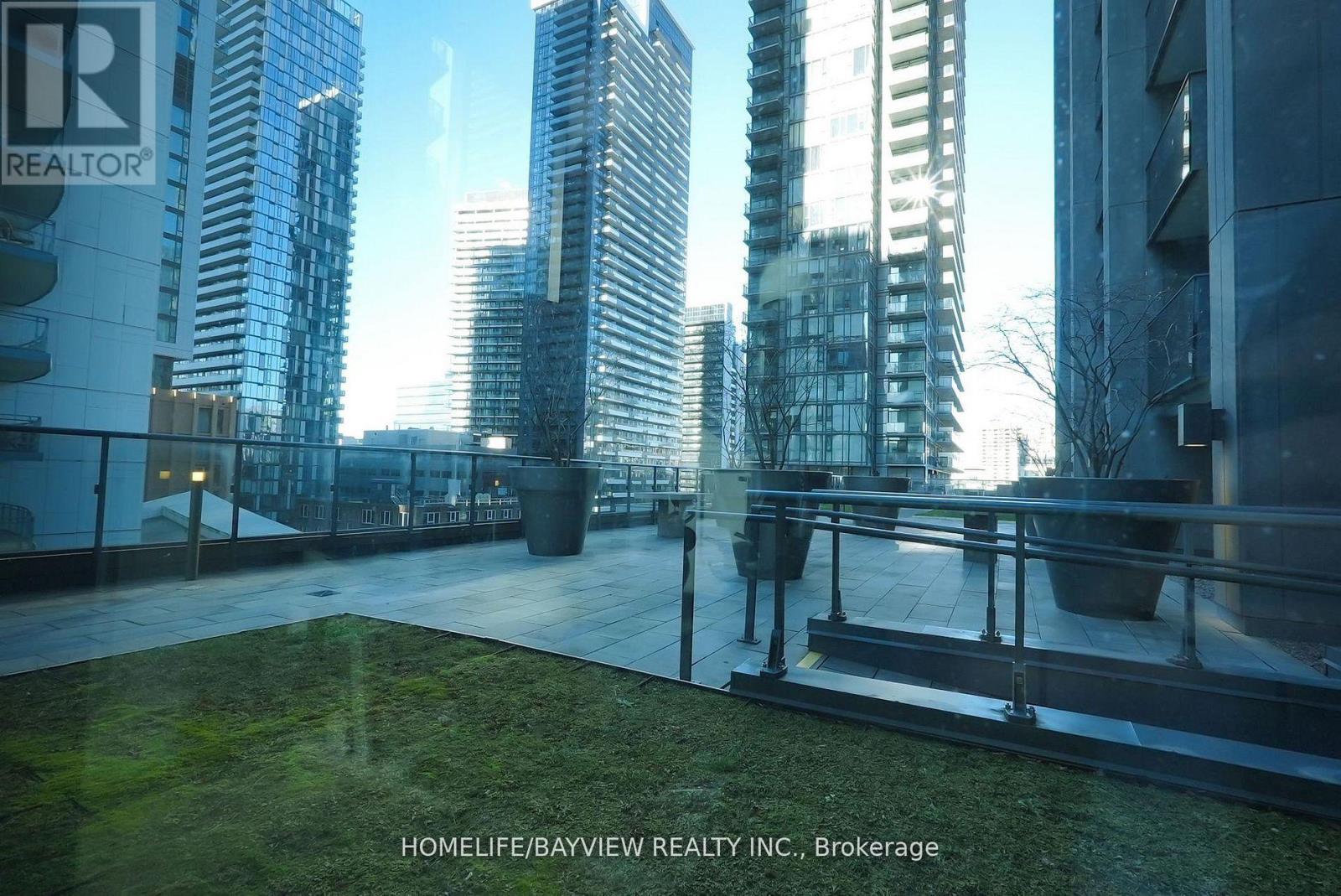 316 - 295 Adelaide Street W, Toronto, Ontario  M5V 1P7 - Photo 9 - C12990016