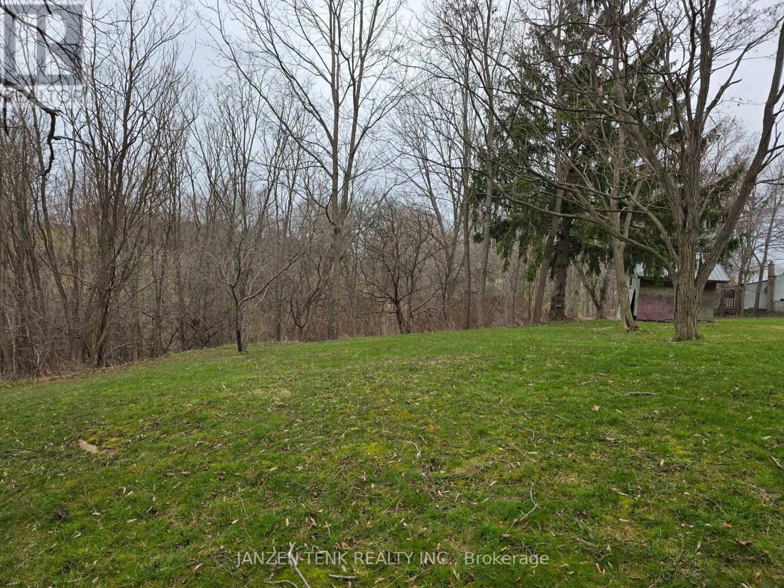 25 Union Street, Bayham, Ontario  N0J 1Z0 - Photo 2 - X12989200