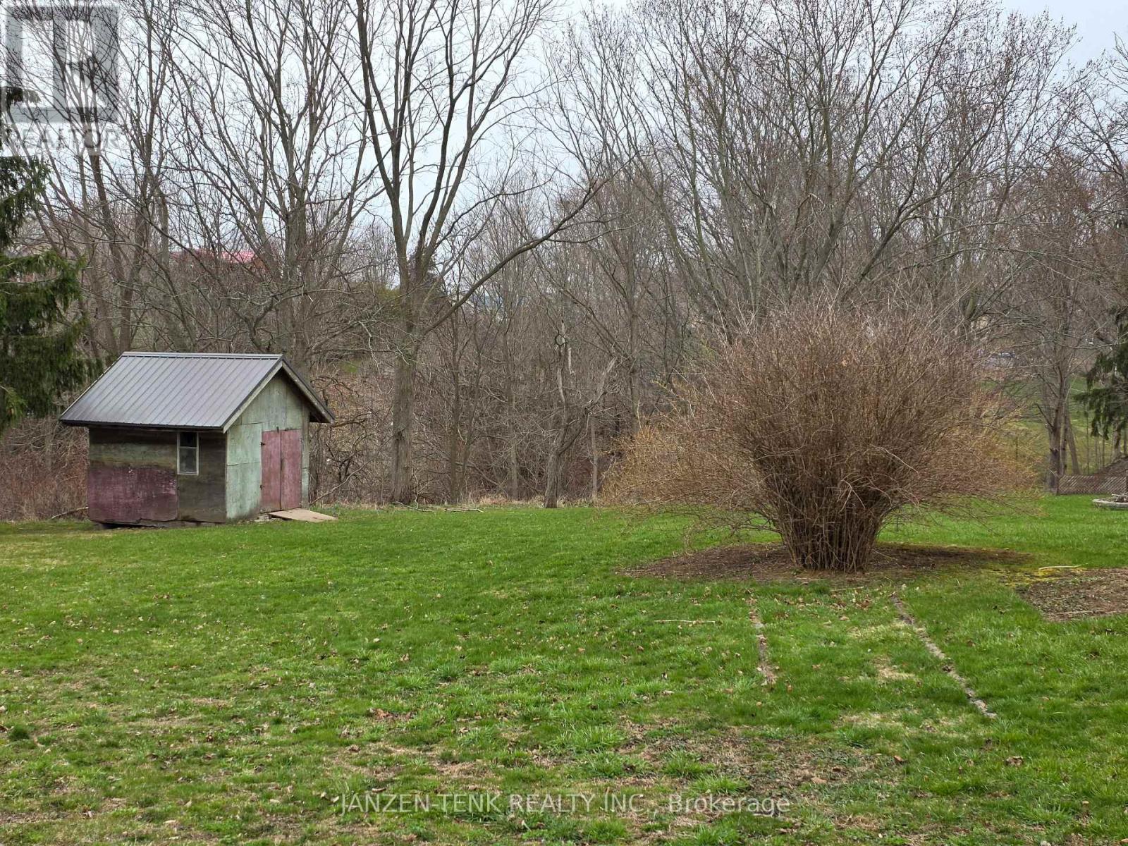 25 Union Street, Bayham, Ontario  N0J 1Z0 - Photo 3 - X12989200