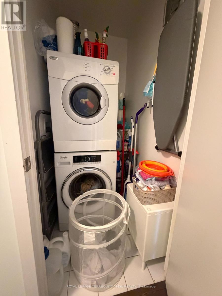 411 - 58 Orchard View Boulevard, Toronto, Ontario  M4R 0A2 - Photo 23 - C12989898