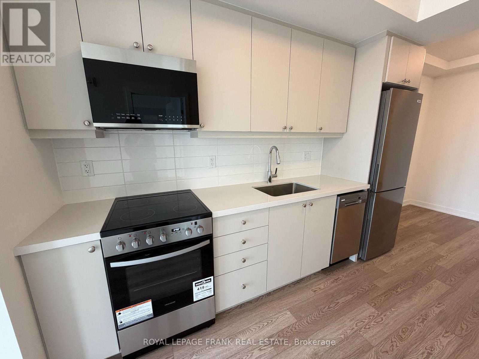 1204 - 51 Clarington Boulevard, Clarington, Ontario  L1C 7J8 - Photo 4 - E13000580