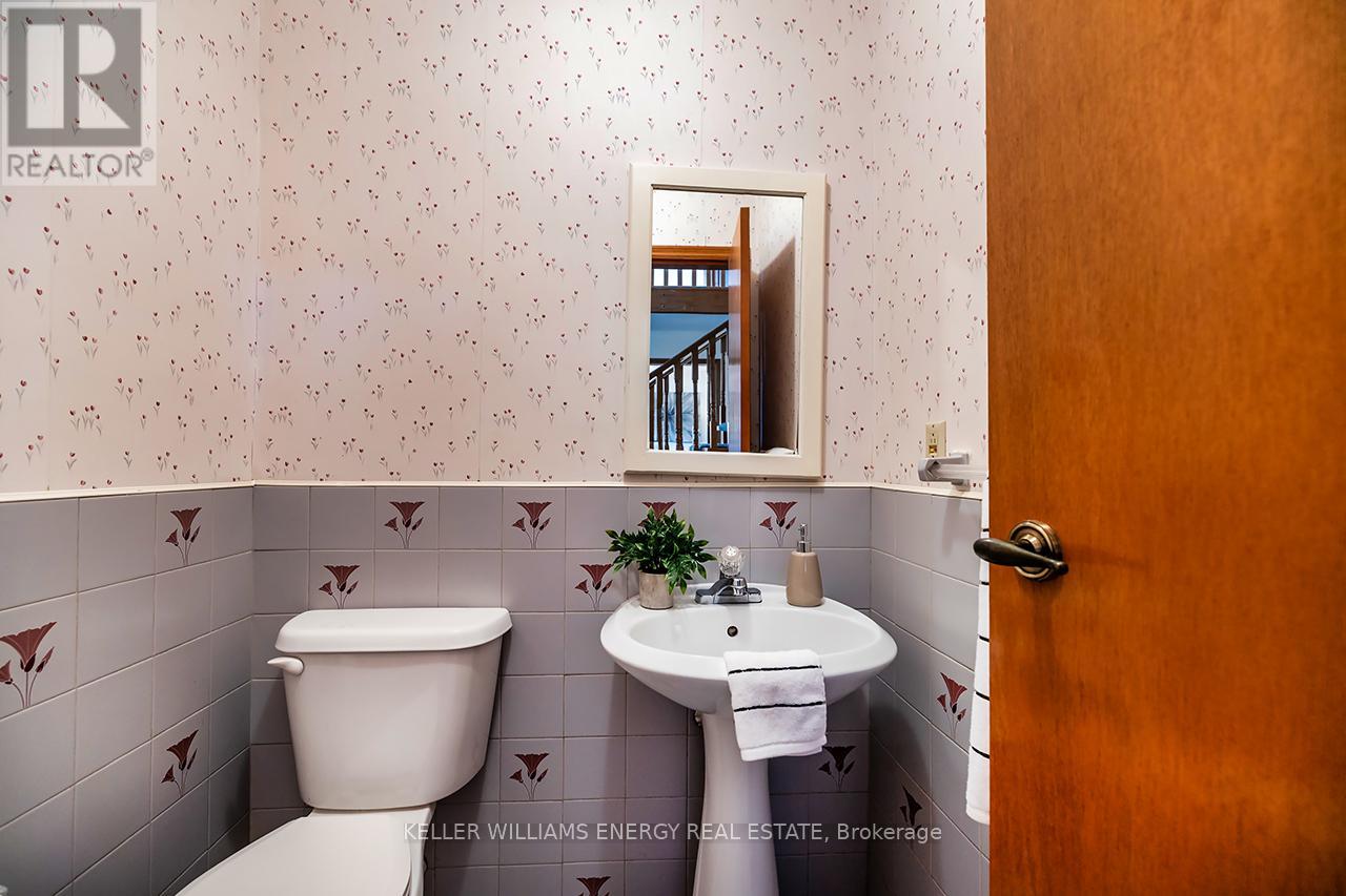 565 Prestwick Drive, Oshawa, Ontario L1J 7P4 - Photo 22 - E13000596