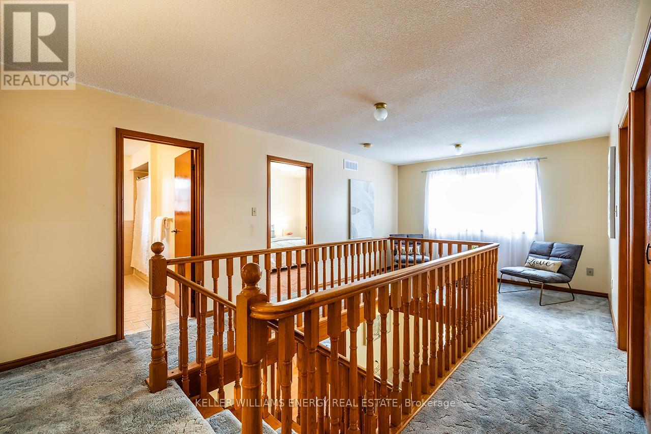 565 Prestwick Drive, Oshawa, Ontario L1J 7P4 - Photo 23 - E13000596