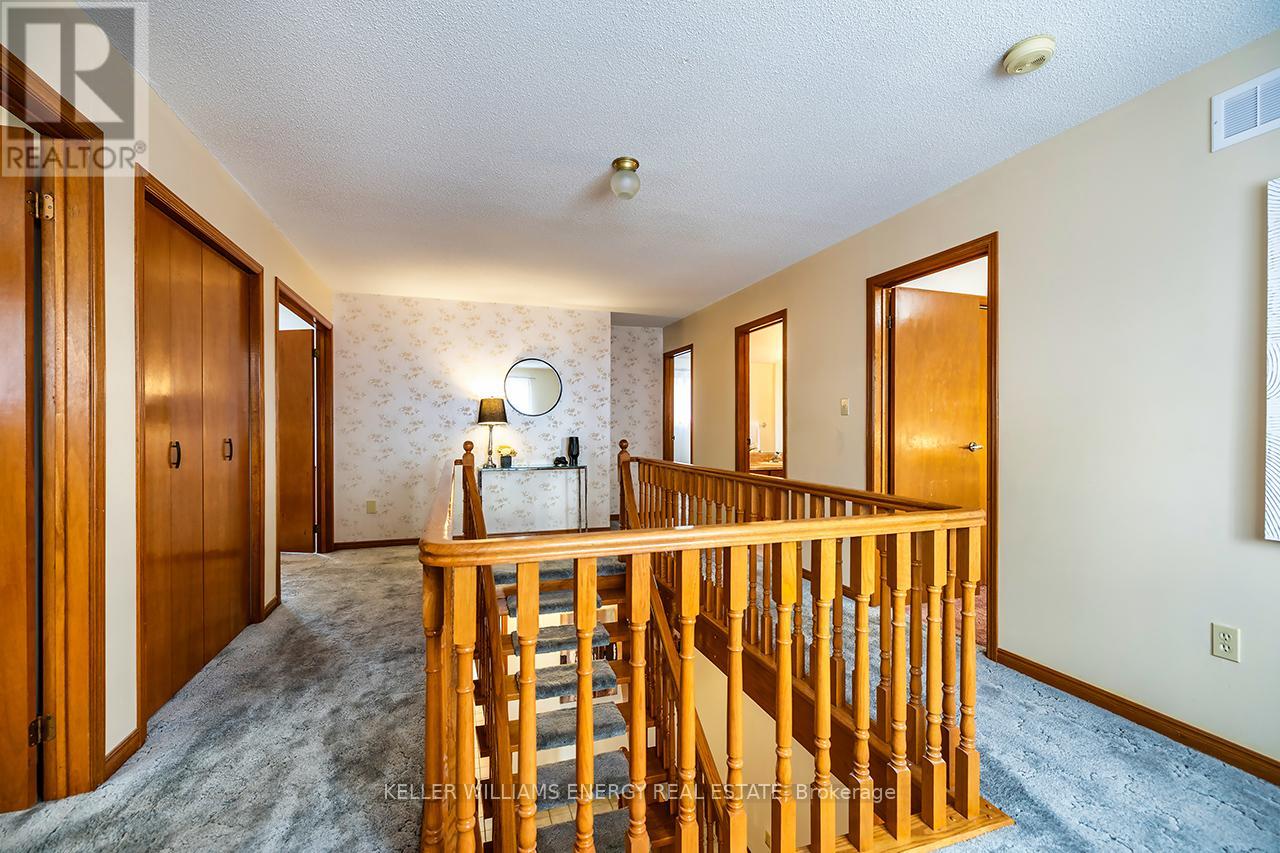 565 Prestwick Drive, Oshawa, Ontario L1J 7P4 - Photo 24 - E13000596