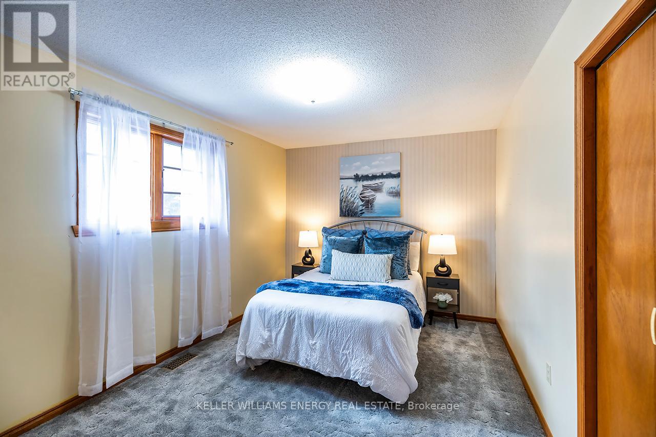 565 Prestwick Drive, Oshawa, Ontario L1J 7P4 - Photo 30 - E13000596