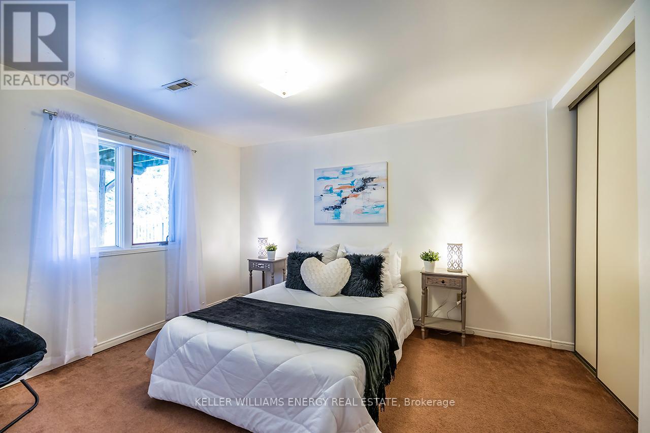 565 Prestwick Drive, Oshawa, Ontario L1J 7P4 - Photo 41 - E13000596