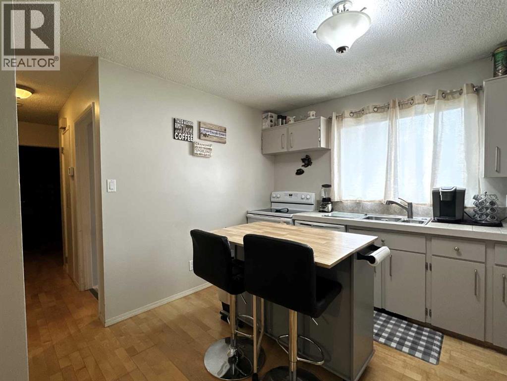 9224 112a Avenue, Grande Prairie, Alberta  T8V 3G7 - Photo 11 - A2298914