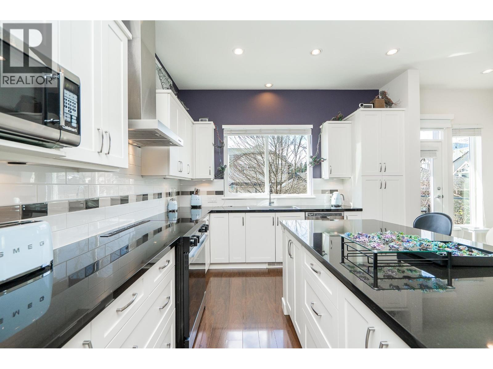 1420 Coast Meridian Road, Coquitlam, British Columbia  V3E 0H5 - Photo 12 - R3111400