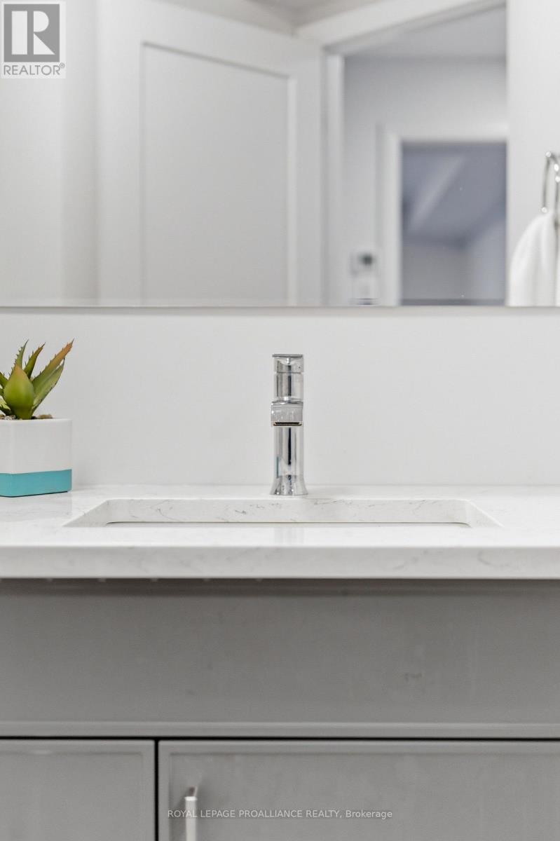 208 - 20 Hillside Meadow Drive, Quinte West, Ontario K8V 0J7 - Photo 23 - X13000212