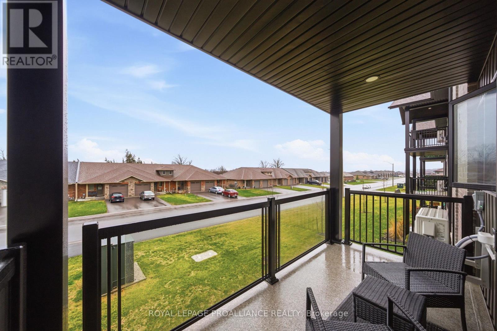 208 - 20 Hillside Meadow Drive, Quinte West, Ontario K8V 0J7 - Photo 29 - X13000212